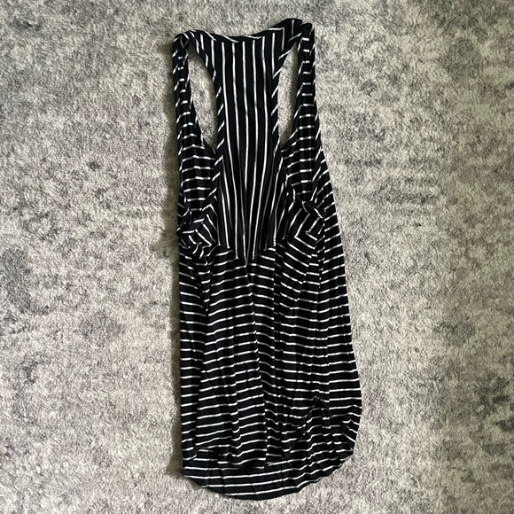 Hollister tank top - Picture 2 of 3